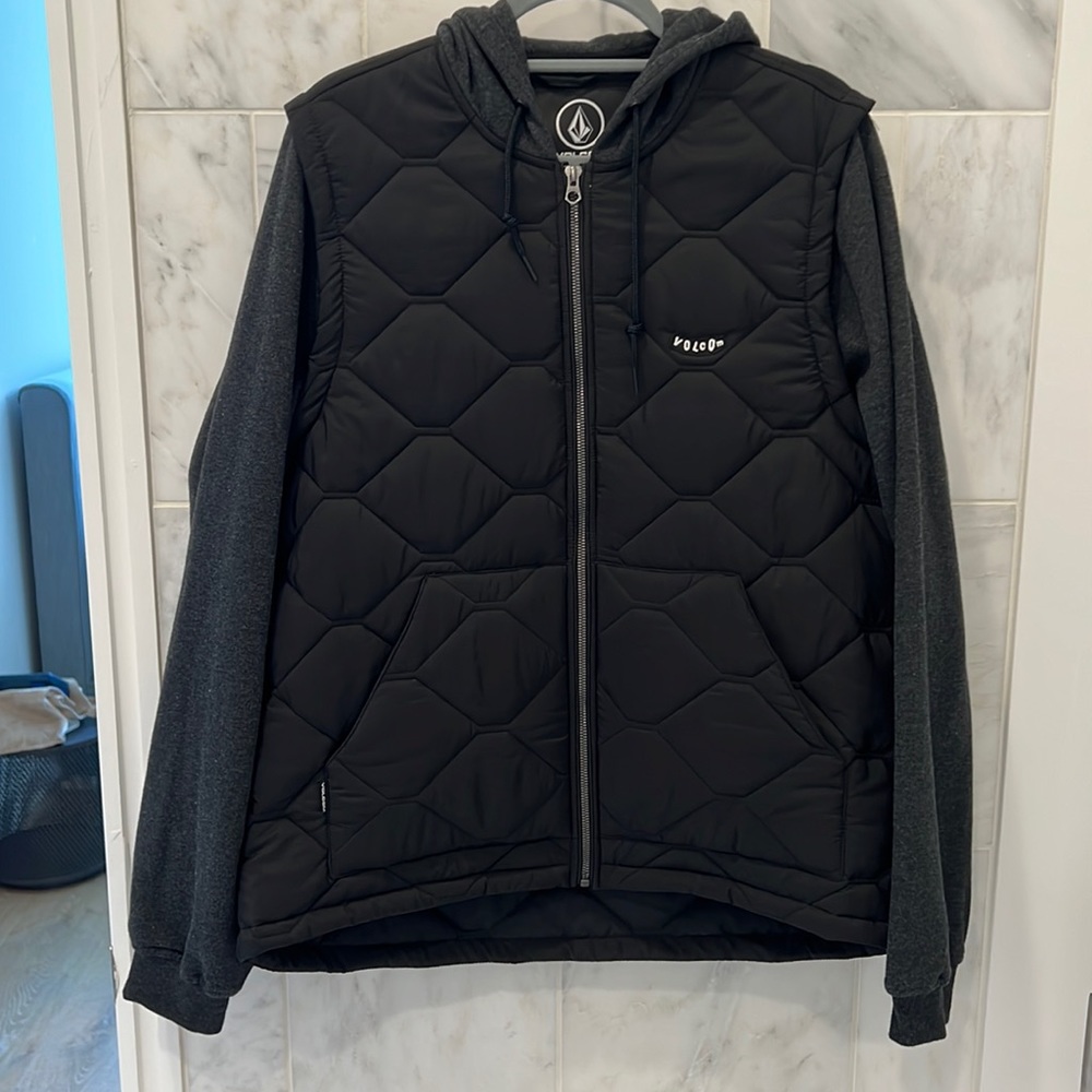 Volcom Zip-Up Jacket Size Large